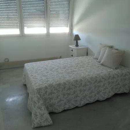 アパート La Calade *